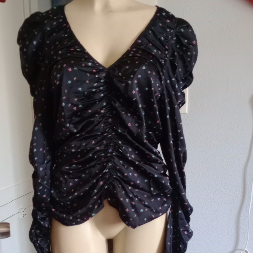 Wayf Black Floral Ruched Blouse